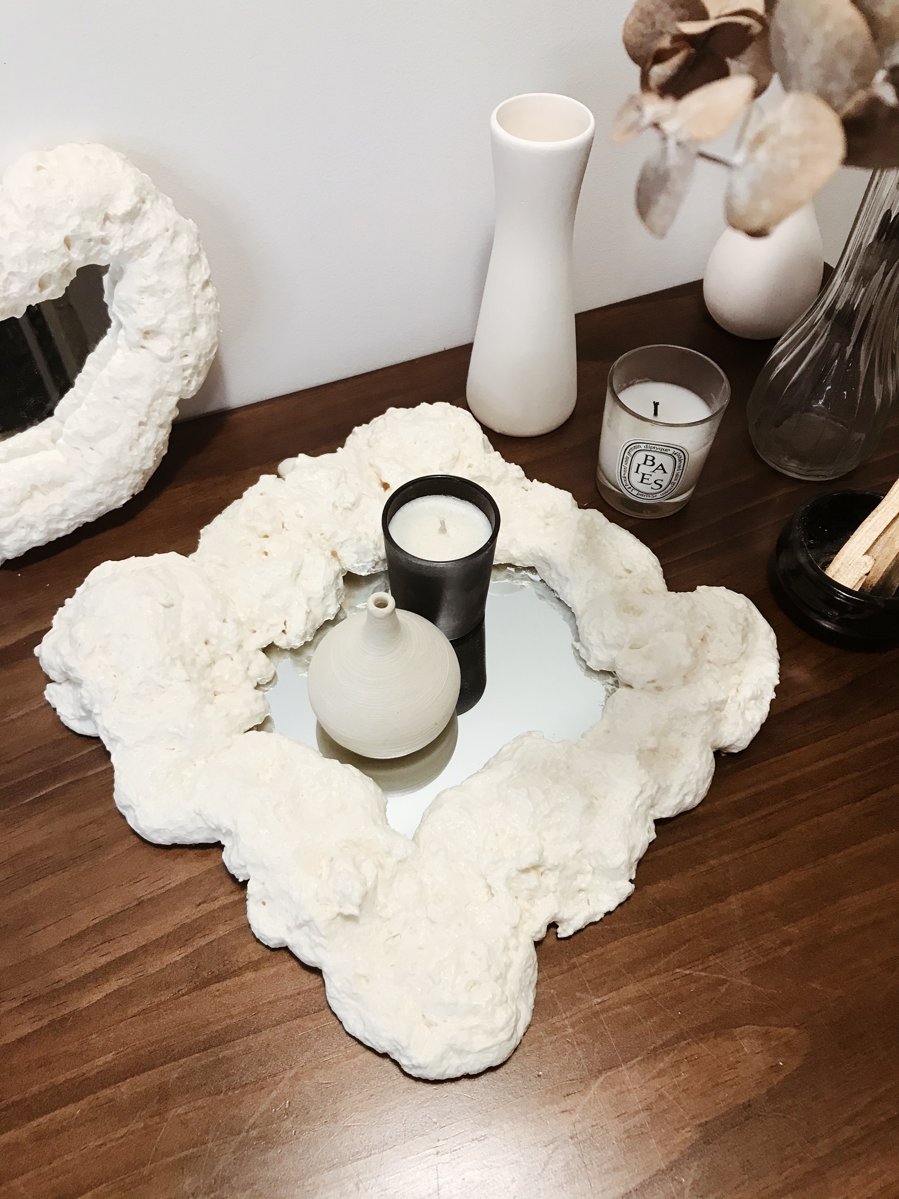 Small Puffy Mirror/Tray 02 — Bone