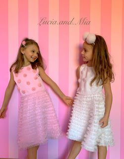 Lucia and Mia