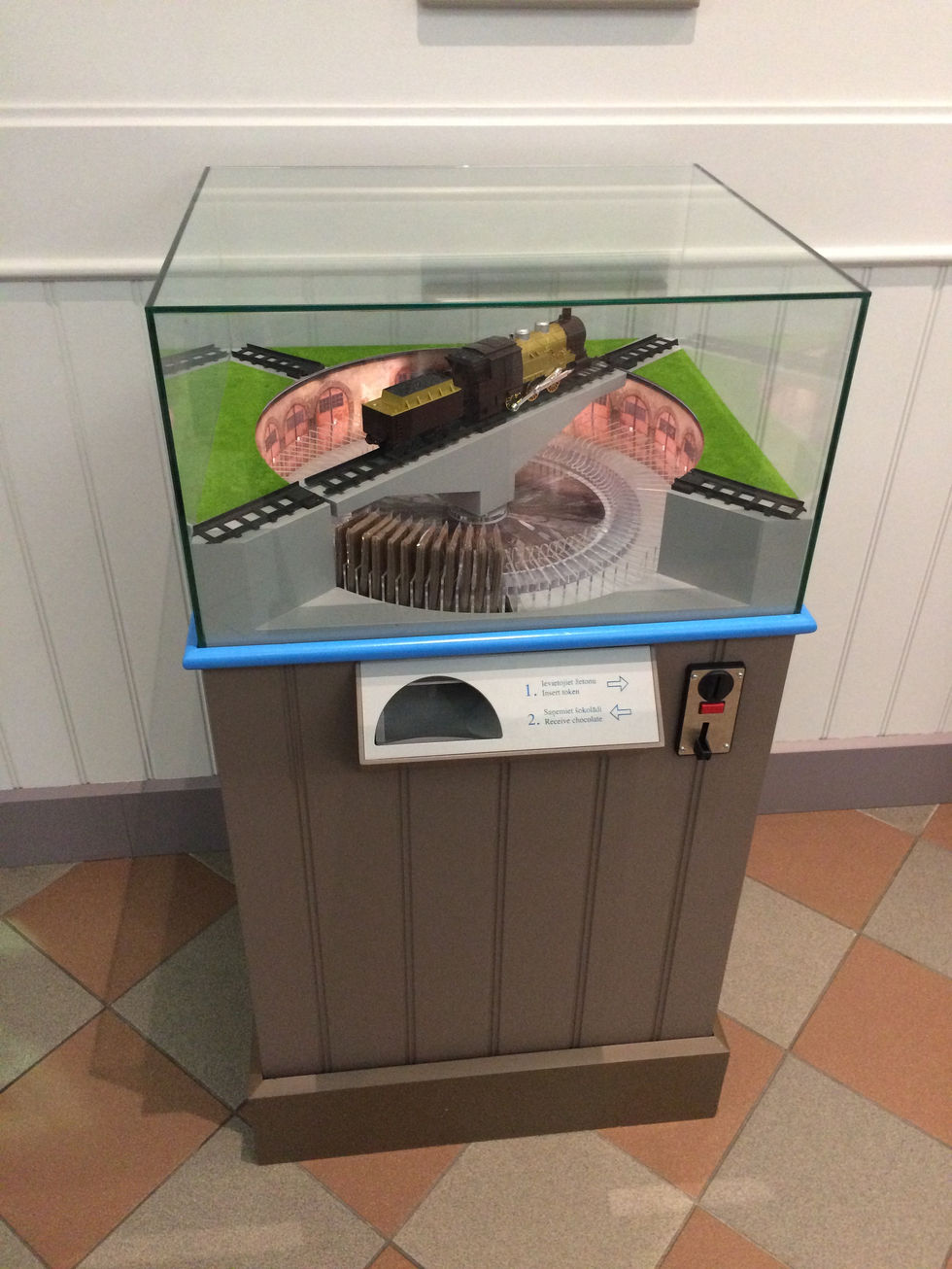 Chocolate wending machine