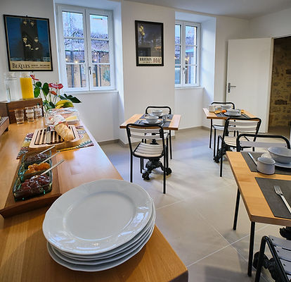 LC_BreakfastRoom_01