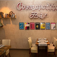 salon-antiguo-del-restaurante.jpg