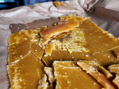 These sugar-free toffee bits are rich, buttery, lightly caramelized, and incredibly easy to make. 