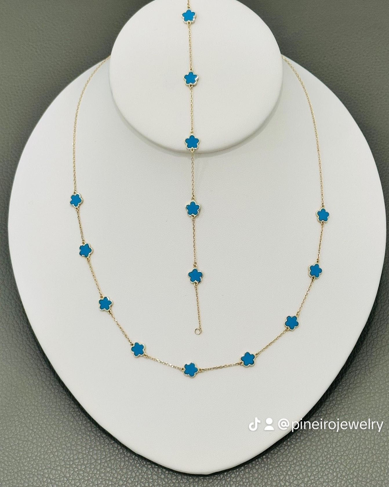 Women Set