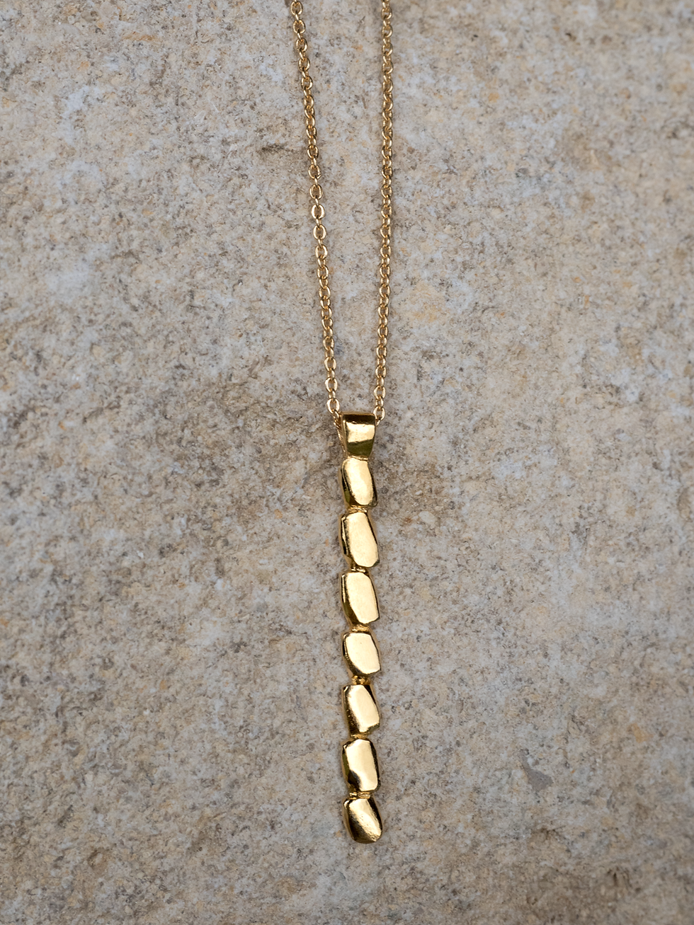Thumbnail: Collier pendentif Bruissement