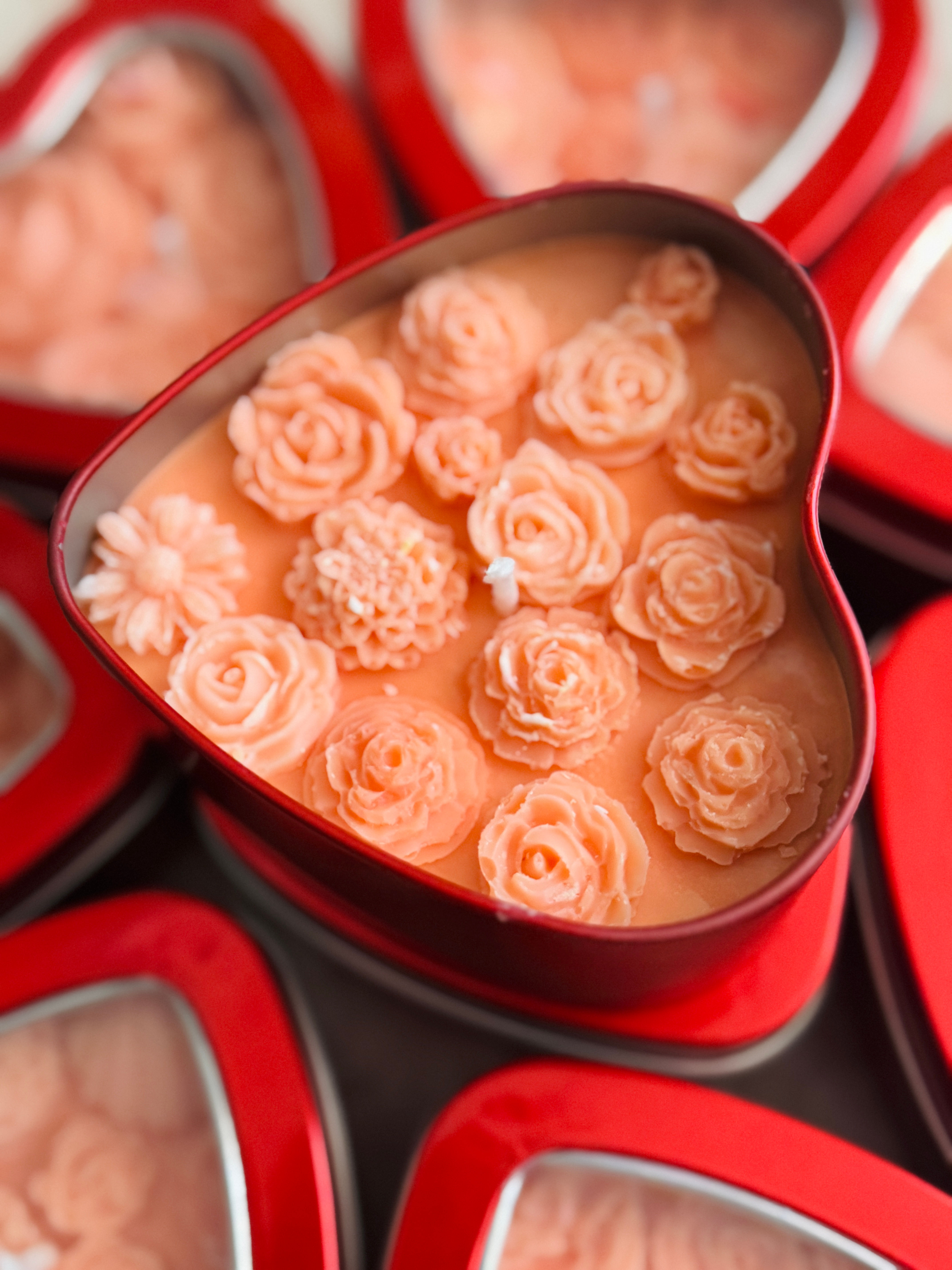 Golden Embrace 6.5oz Valentine canlde by Swapna 