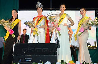Eleccion de Reinas2.jpg