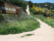 Direction le sentier des crètes