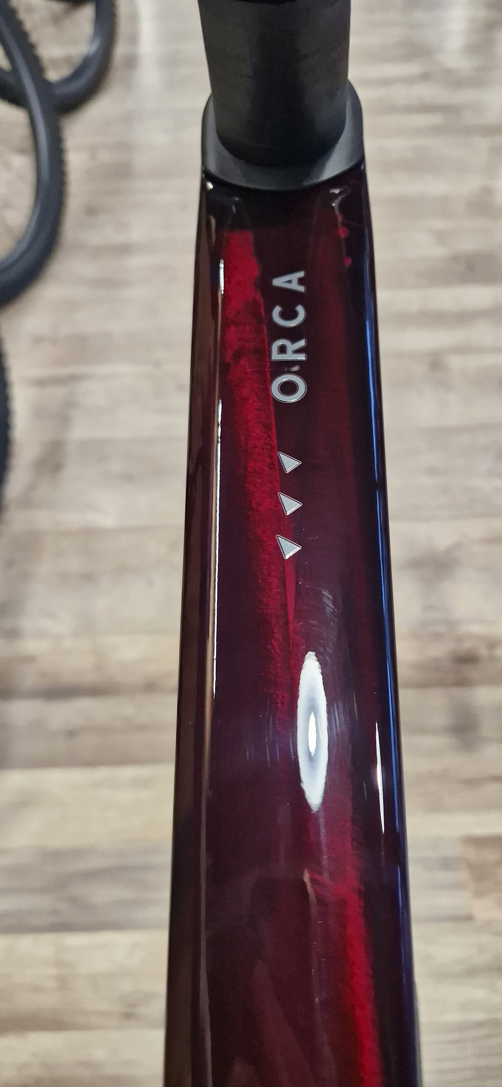 Miniaturbild: Orbea Orca M35i, 2025, "Red Wine Carbon"