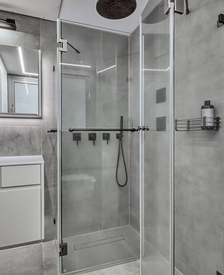 15 -Olodovsky Bathroom 1-3 - Big.jpg