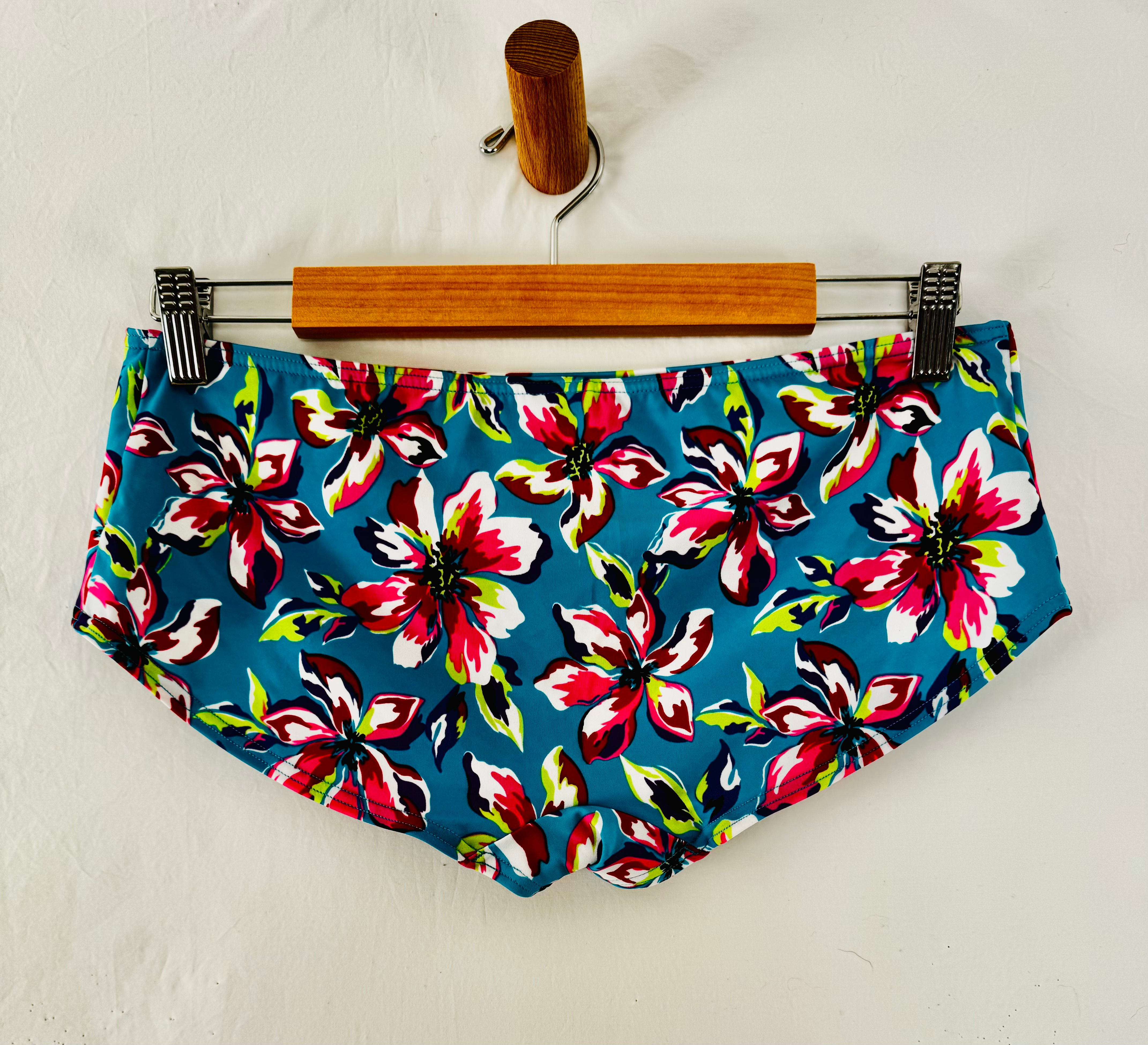M&S turquoise printed tankini, top size 18/bottom size14