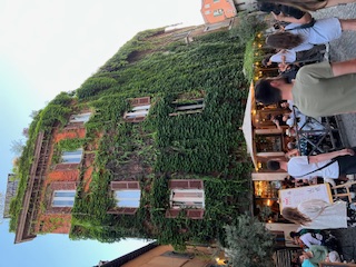 views of the Trastevere Neighborhood