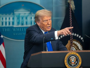 La Corte Suprema de EEUU le dio luz verde a Trump para desmantelar el Departamento de Educación