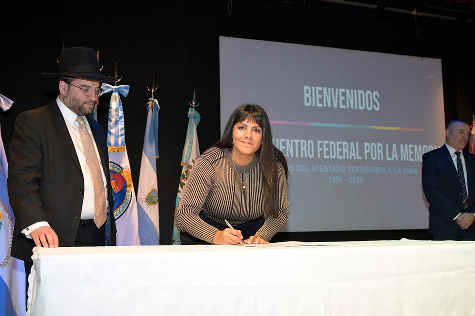 Eva Mieri participó del encuentro federal por la memoria en la sede de la AMIA