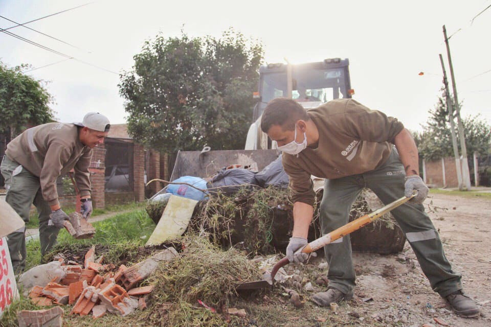 Grandes operativos de limpieza en los barrios El Sol y Los Eucaliptus