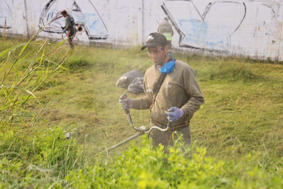 Grandes operativos de limpieza en los barrios El Sol y Los Eucaliptus