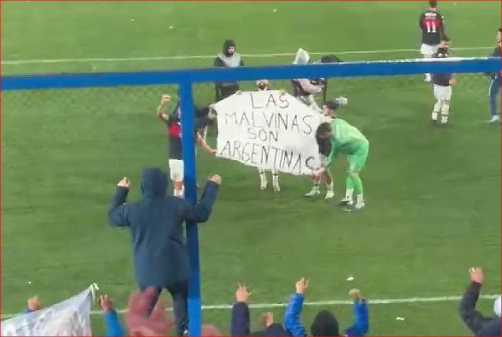 Tigre replicó a la Selección argentina con una bandera sobre las Islas Malvinas