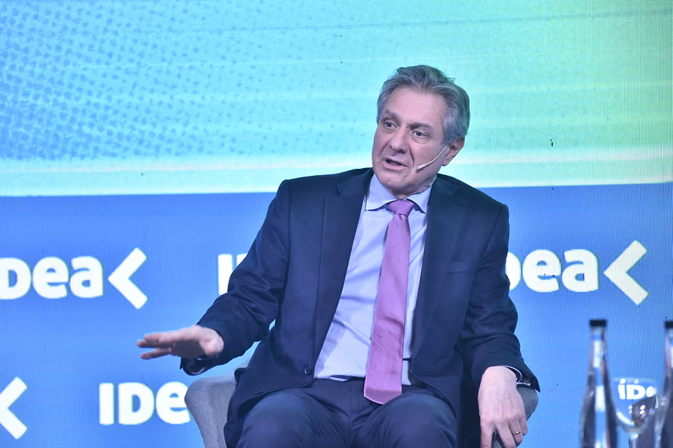 El Gobierno anticipó que el Banco Central comprará al menos otros US$10.000 millones antes de las elecciones
