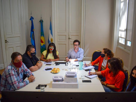 Quilmes recibió equipos de monitoreo ambiental de una fundación chilena