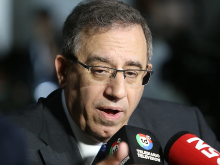 La demoledora denuncia de Carlos Maslatón: “Argentina incrementa su deuda en 300 millones de dólares por día”