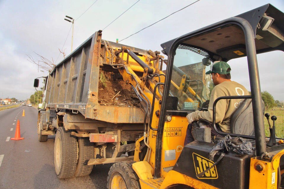 Grandes operativos de limpieza en los barrios El Sol y Los Eucaliptus
