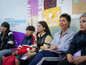 Mayra y funcionarios del área de seguridad participaron de un nuevo taller del programa Enlaces Seguros