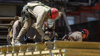 El costo de la construcción en CABA se volvió a acelerar en abril por impulso de la mano de obra