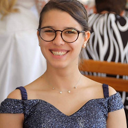 Ana Machado.jpg