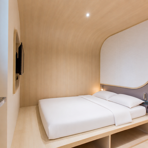 Serene Asoke Suites