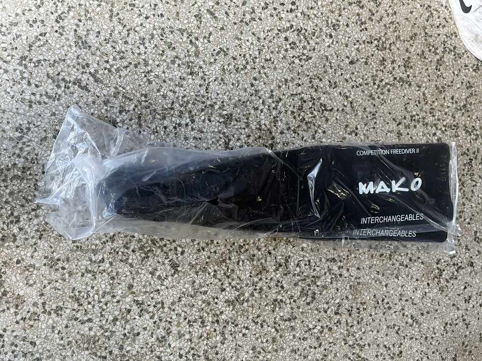 Mako Free Dive Fins Size 8/9