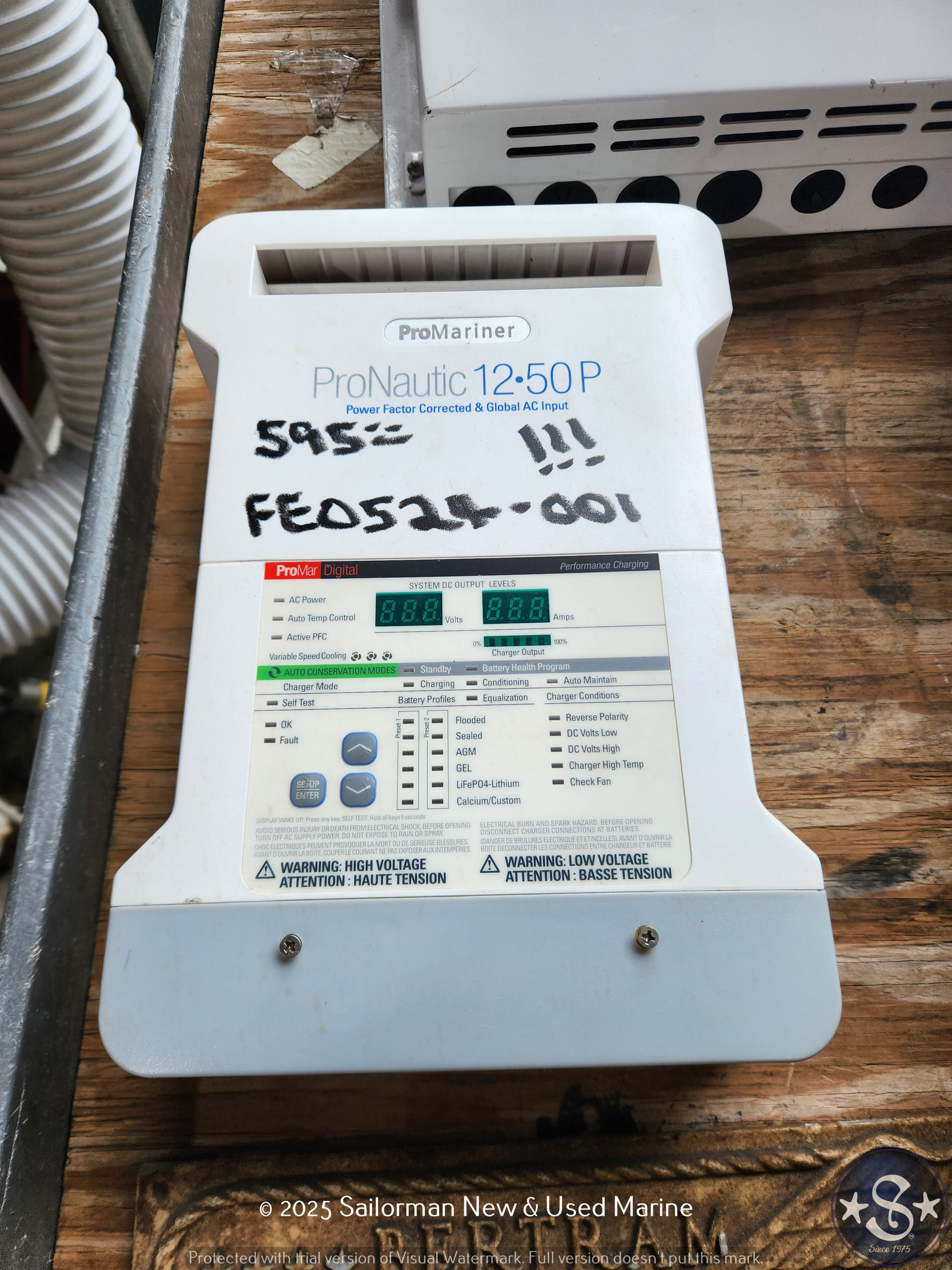 ProNautic 1250P Battery Charger With Manual