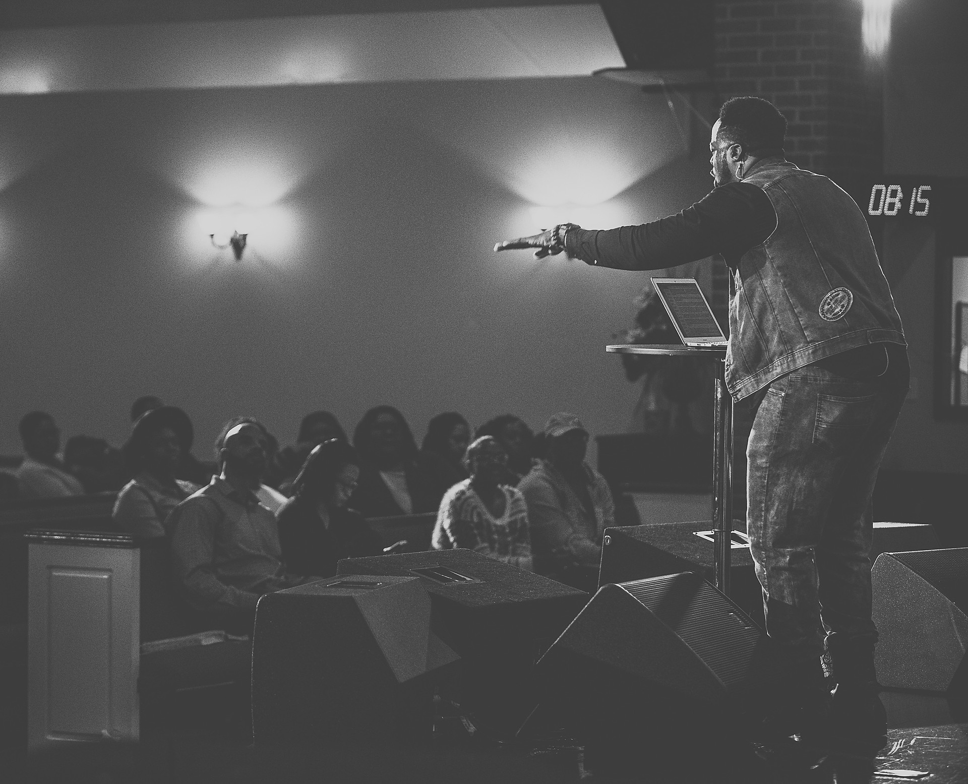 Booking Jerry Flowers