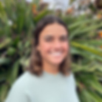 Lauren Dvonch_Headshot.jpg