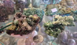 Heuladite with Celadonite