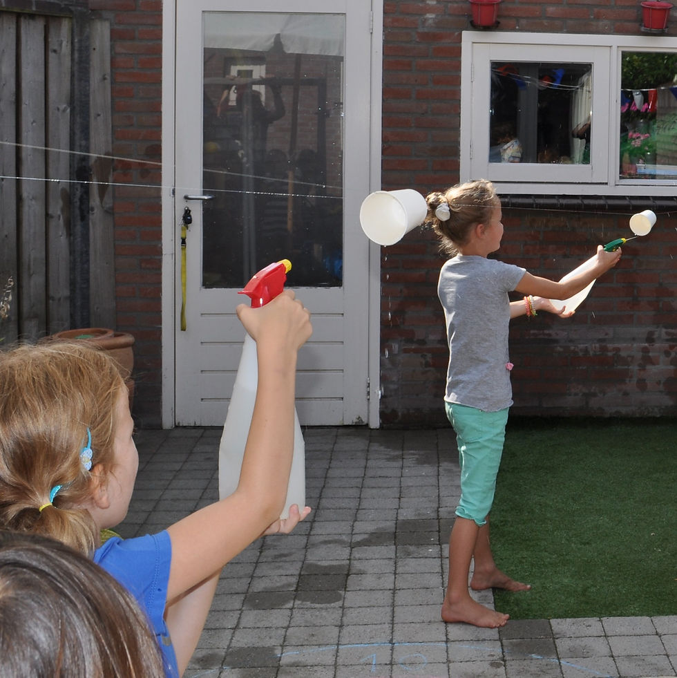 Kinderfeestje thuis waterspelletjes