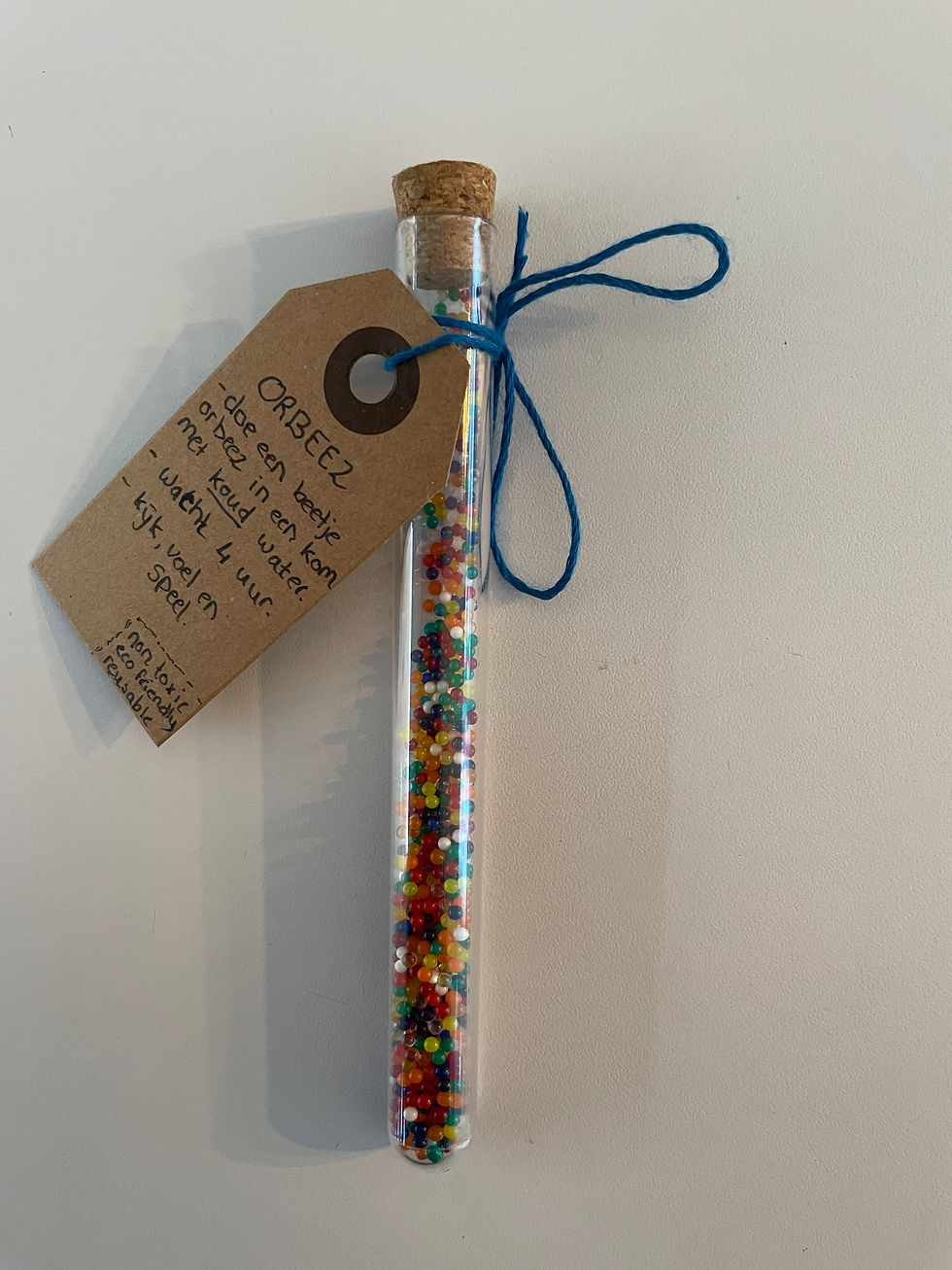 Professorfeest proefjes feest kinderfeestje thuis traktatie reageerbuis orbeez