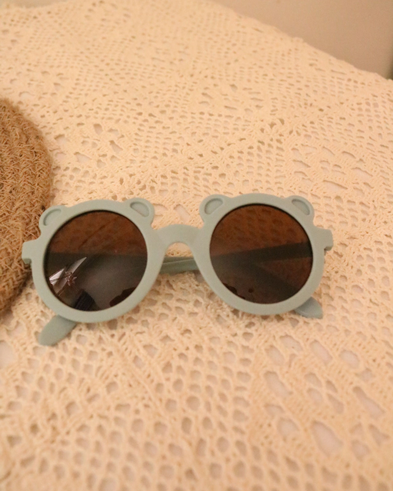 Beren kinderzonnebril in de kleur blauw grijs