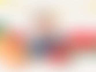 7月～8月のシーズンモチーフは「ひまわり・スイカ・パイナップル」です！