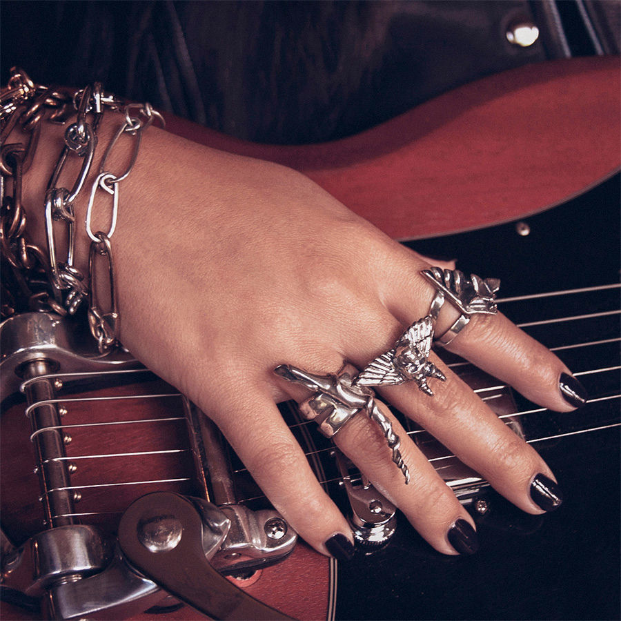 Thumbnail: Winged Skull Ring