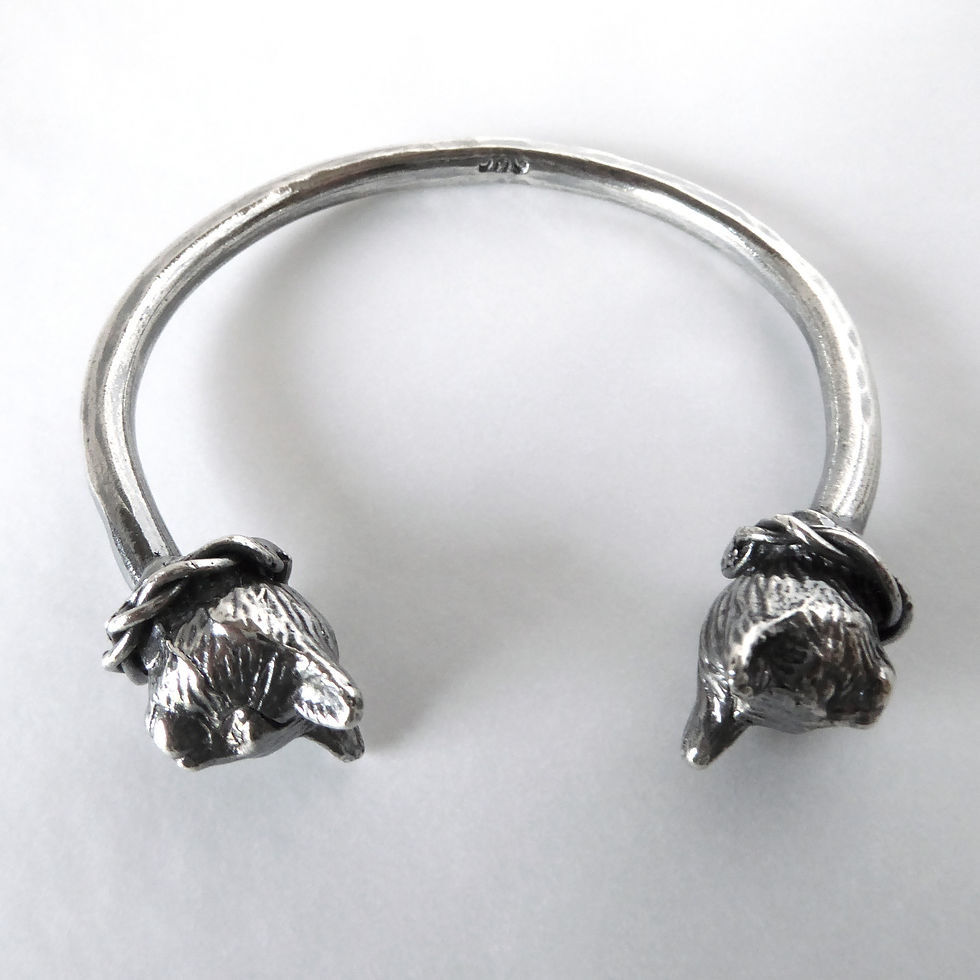 Thumbnail: Regal Twin Cat Bracelet in Sterling Silver