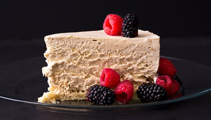 frozen praline mousse cake
