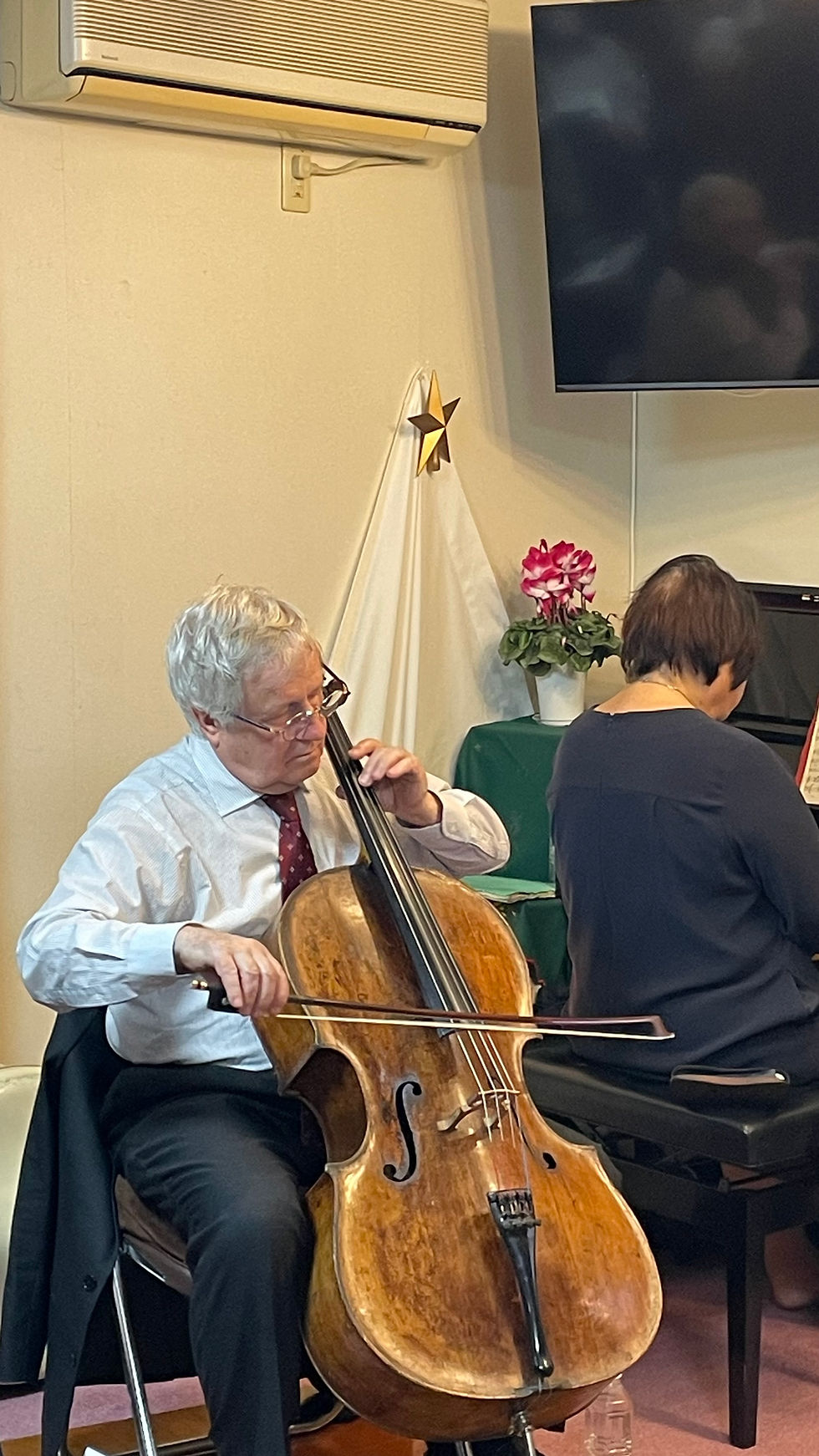 12/13 クリスマスチェロコンサート