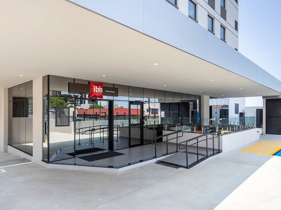 ibis Ponta Grossa