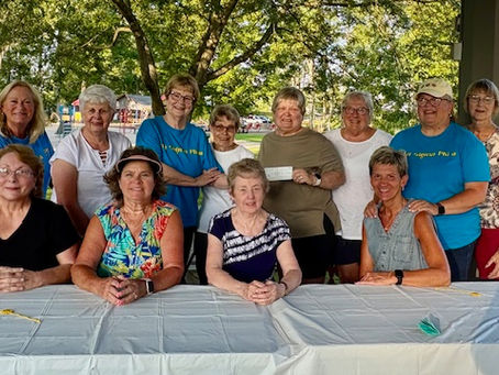 Batesville sorority donates picnic table to Liberty Park