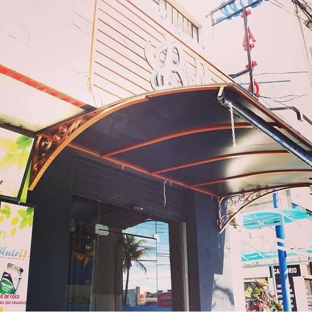 Toldo personalizado
