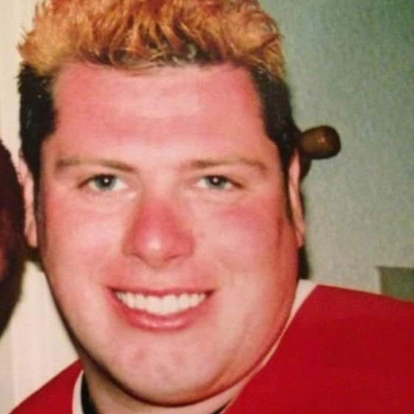                               Lee Riley