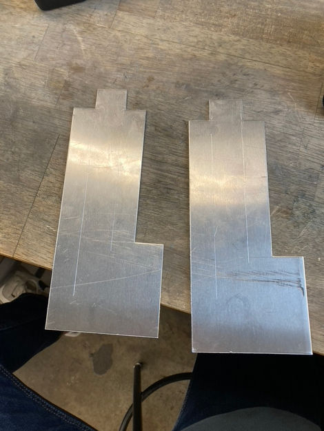 Leg Cutout