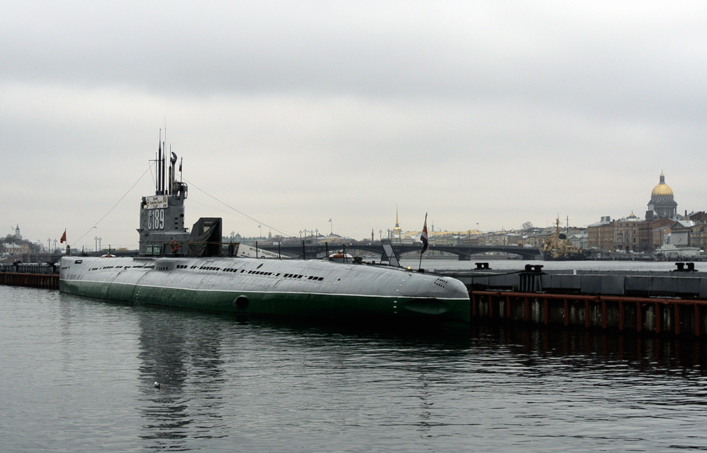 S-189 Submarine Floating Museum