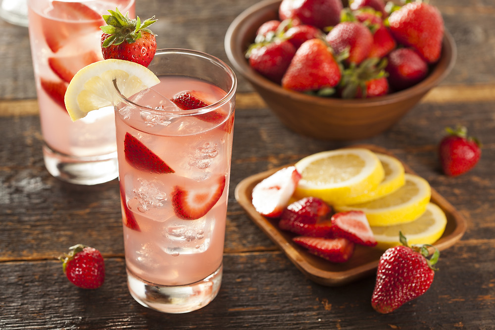Rosetta's Farm Cocktail Recipe | Strawberry Vodka and Lemonade | Ghost Pepper + Sweetie Pie Spice Blends