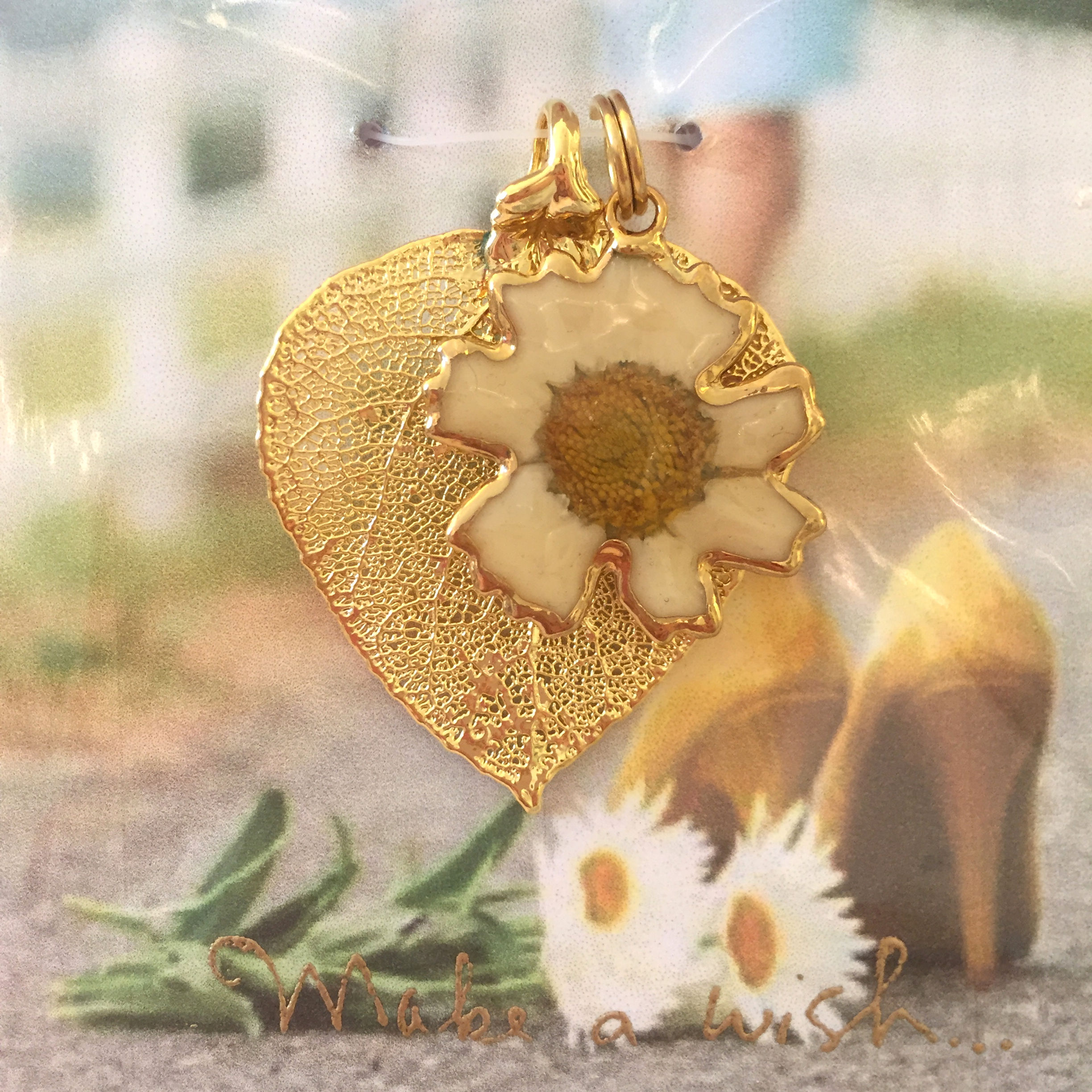 A Real Aspen Leaf & a White Daisy Flower in 24K Gold Pendant