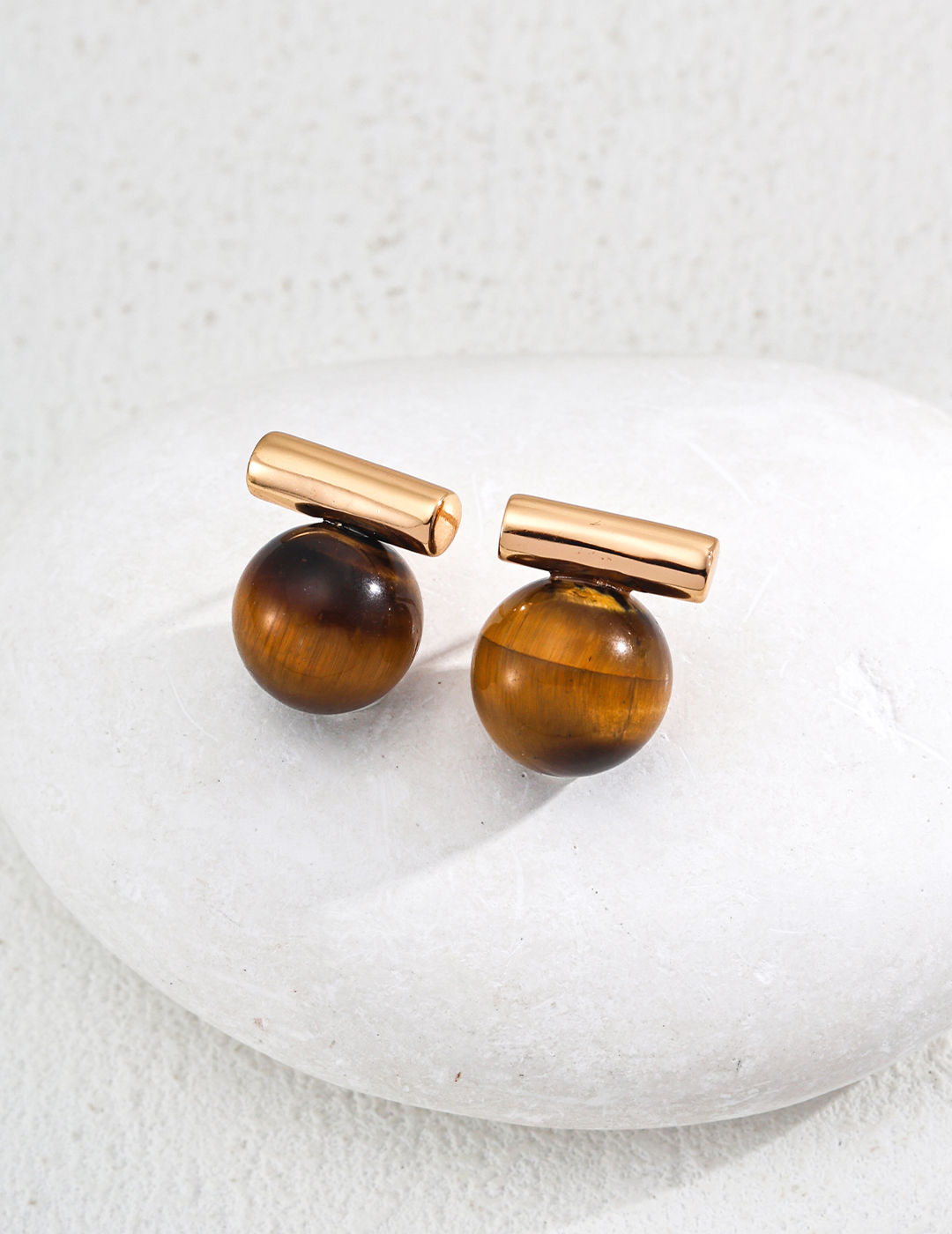 S925 Silver Minimalist Natural Tiger's Eye and Black Onyx Stud Earrings